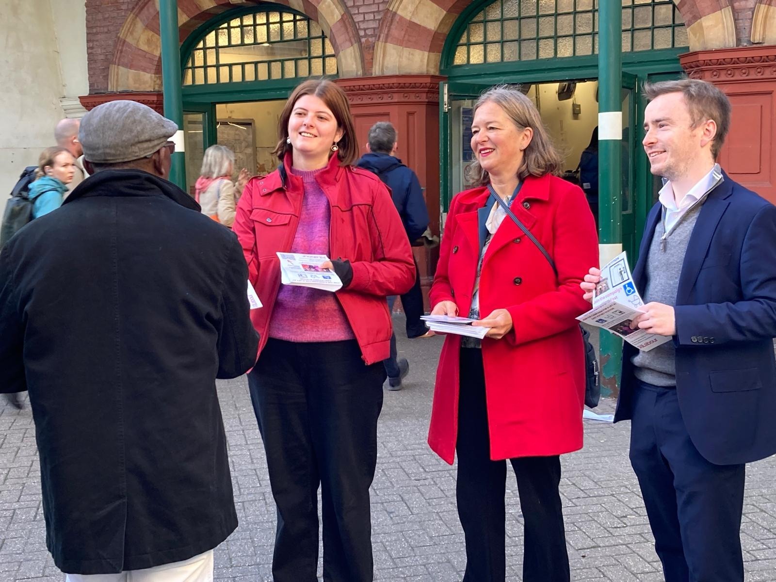 Fleur Anderson MP with Labour candidates, Dermot Neligan and Jasmin Glynne, at East Putney Station - campaigning for step-free access.