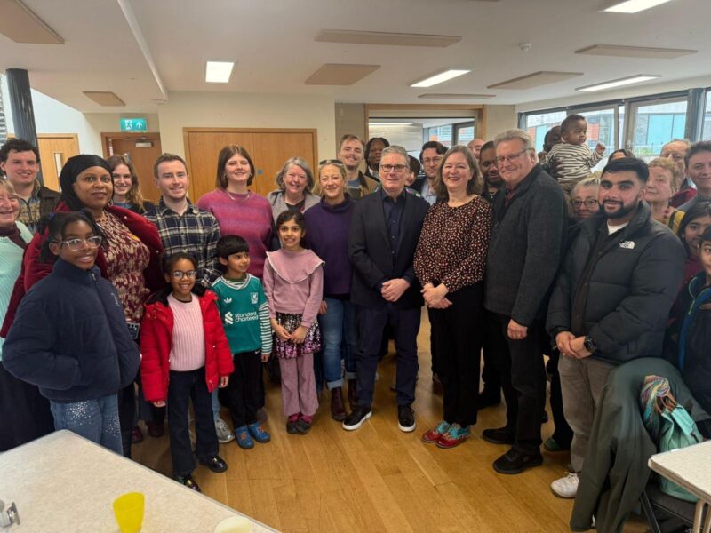 Keir Starmer MP meeting local Putney families.